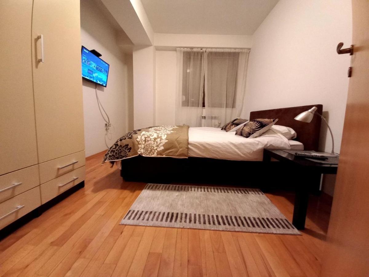 First Choice Apartment สโกเปีย ภายนอก รูปภาพ
